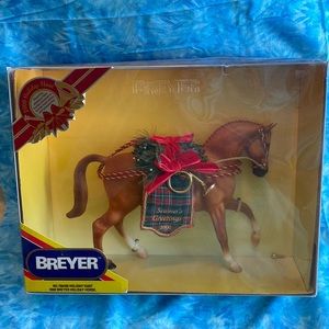 Breyer 2000 Holiday Horse